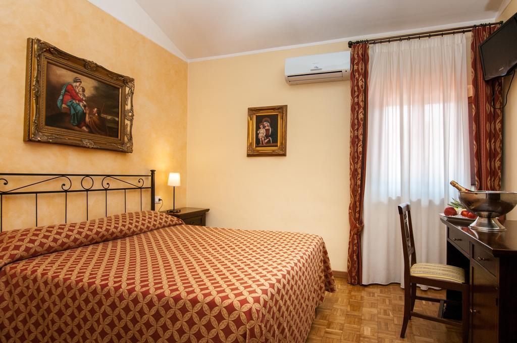 La Vecchia Fattoria Hotel Loreto Eksteriør billede